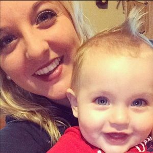 Meet your Posher, Ansley